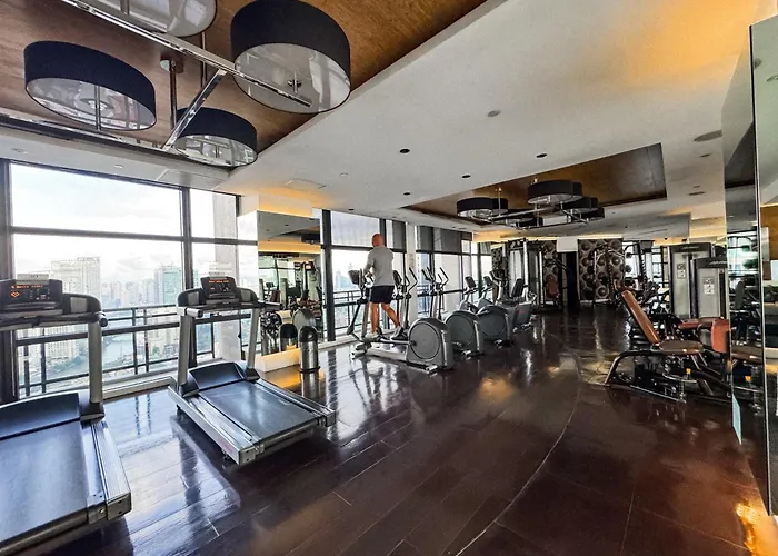 3 Bedroom At Gramercy Residences Makati With Balcony And View For 6 To 10 Guests Small Pet Friendly Apartment Manila