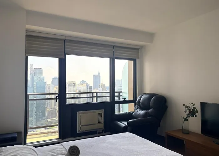 3 Bedroom At Gramercy Residences Makati With Balcony And View For 6 To 10 Guests Small Pet Friendly Manila